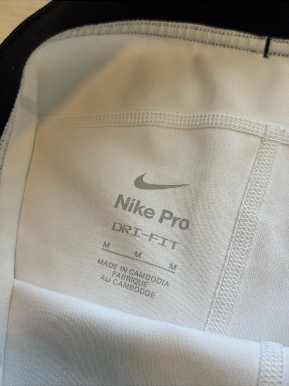 Nike Pro Women’s White Performance Shorts - Picture 2 of 2